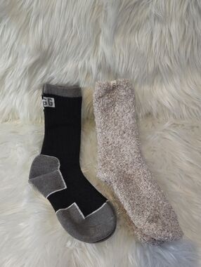 Ugg 2 Pair Bundle Womens Socks NWOT Womens Size 6-9